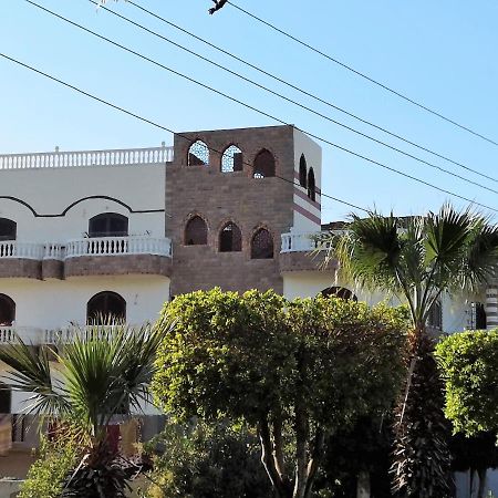 Luxor Bella Vista Apartments And Hotel Exterior photo